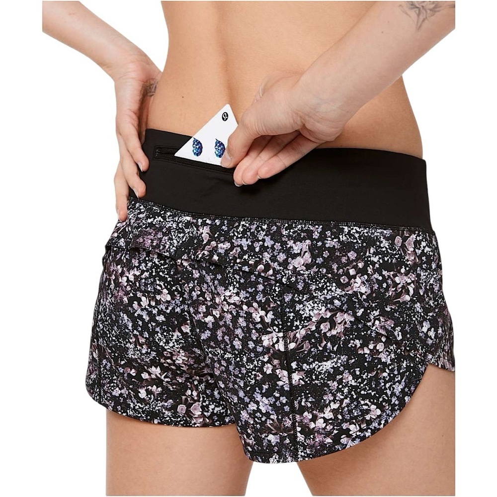 LULULEMON Speed Up Short 2.5" in Floral Spritz Multi / Black - Picture 3 of 12